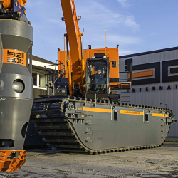 Bell Amphibous Excavator