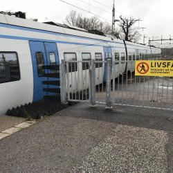 Rosehil Rail No-Go anti trespass panels Elvsjö St  Stockholm